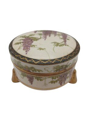 Antique Japanese Satsuma Wisteria Footed Lidded Box Gilt Meiji 3.7in